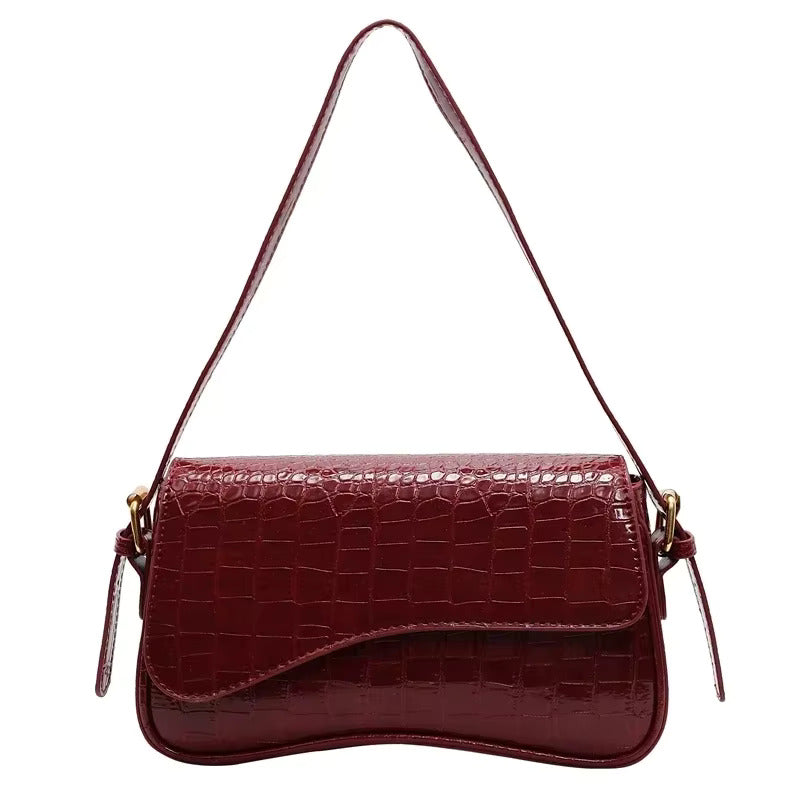 Luxe Shoulder Bag in Faux Leather - Stylish Everyday Handbag for Women
