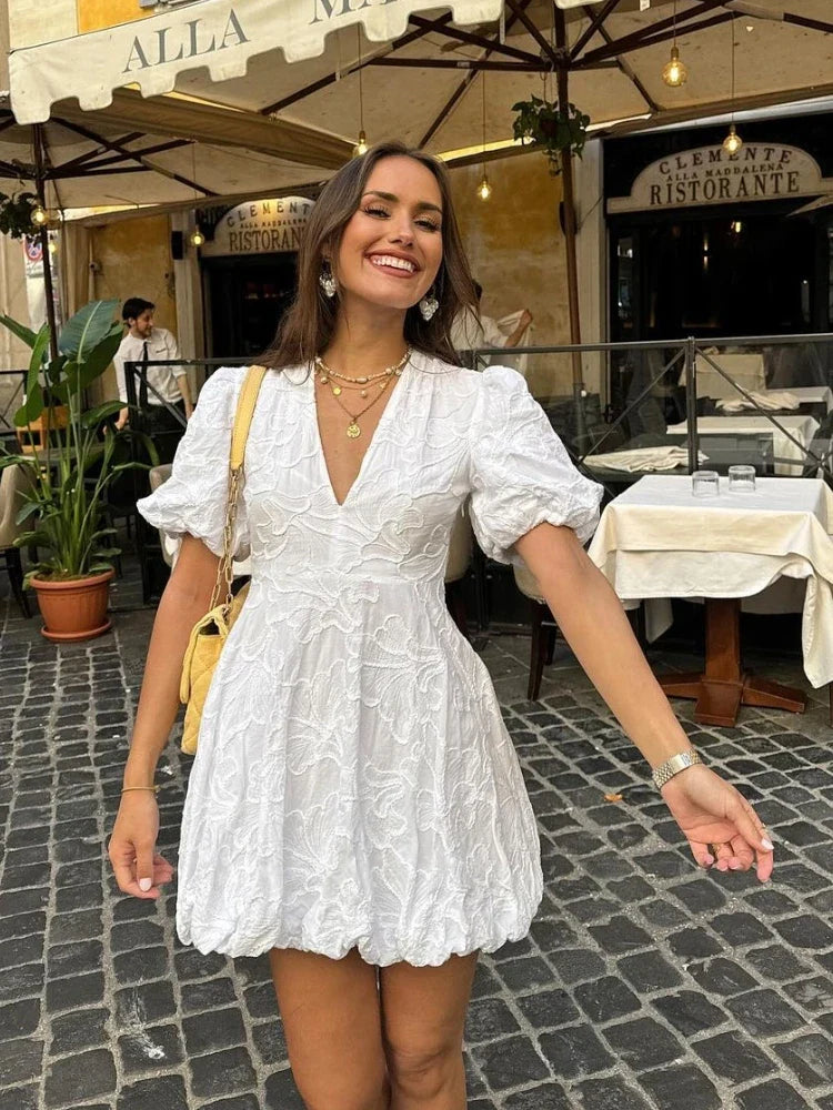 Mini Dress with Floral Print - Casual Summer Style for Everyday Wear