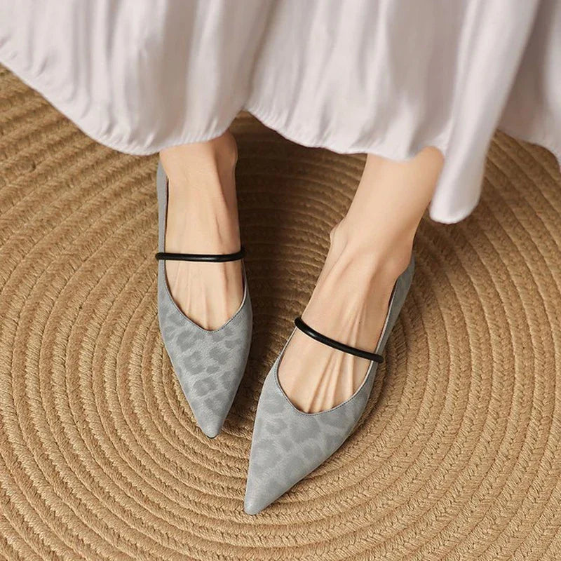 Leather Flats for Women - Comfortable Slip-On Design for Everyday Wear