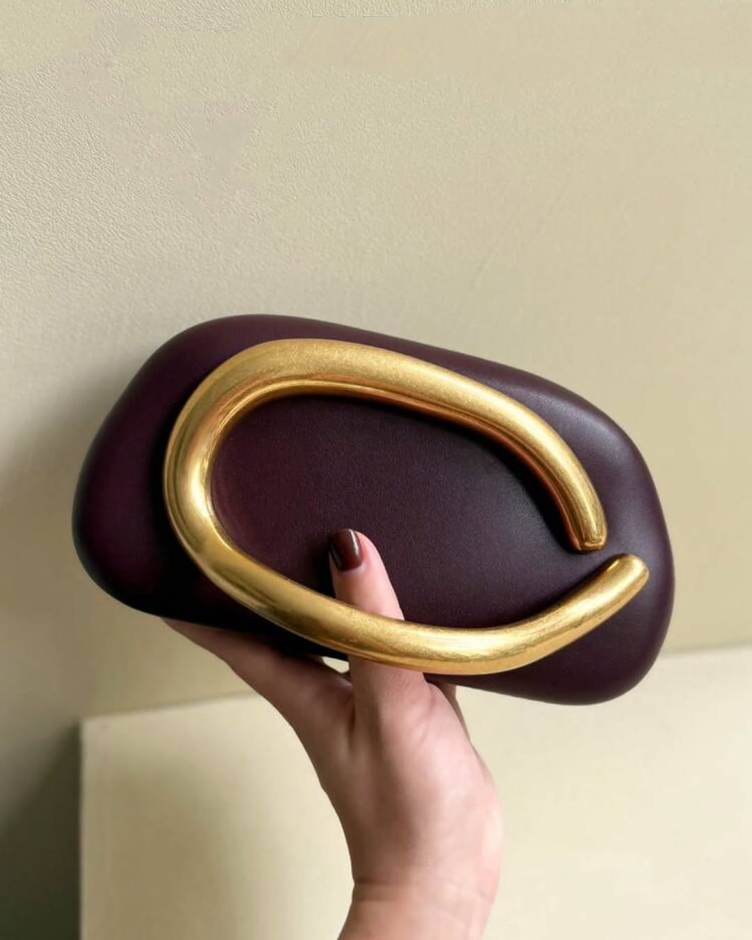 Mother-of-Pearl Clutch Purse - Elegant Box Design for Evening Events