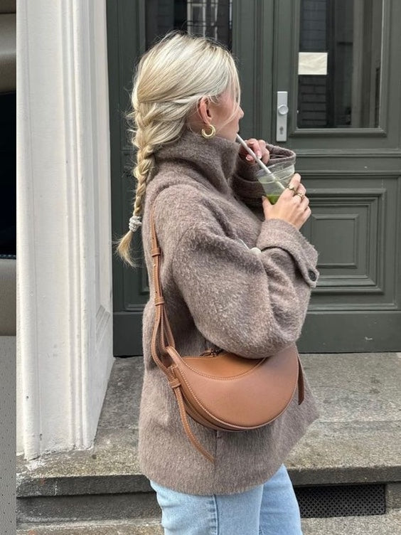 Vegan Leather Shoulder Bag - Stylish Crescent Design for Everyday Use
