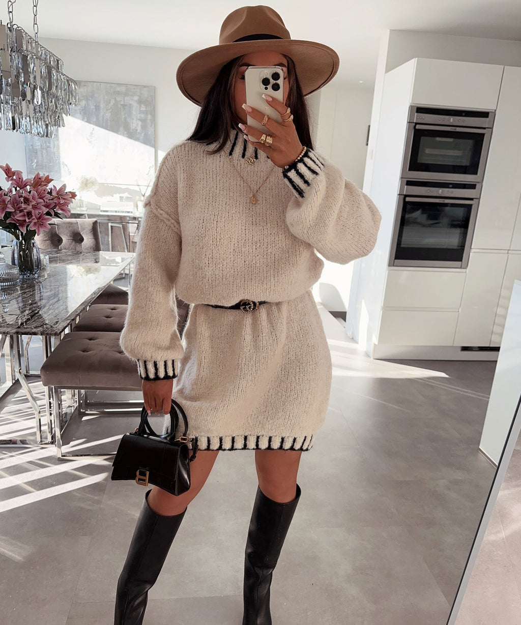 Cozy Soft Knit Long Sleeve Midi Dress for Winter Wear