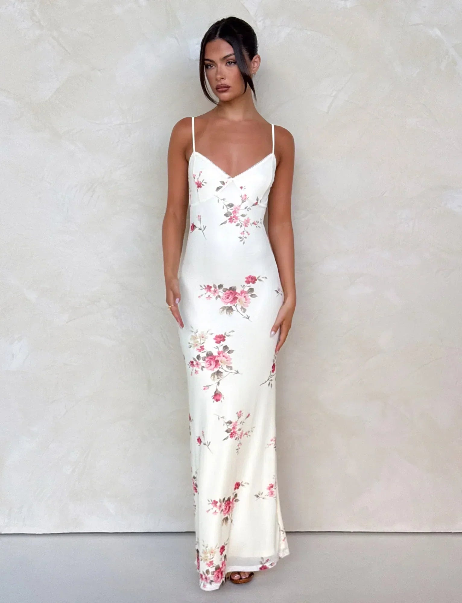 Rose Stripe Flowy Maxi Dress | Elegant Sleeveless Design for Casual Wear