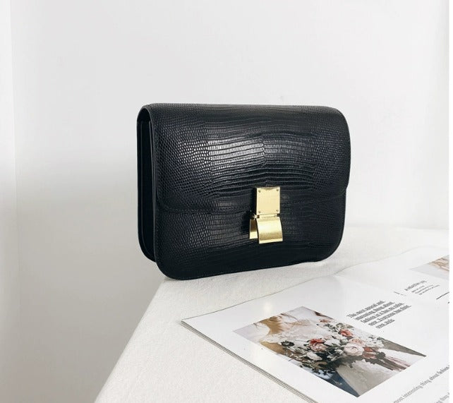 Lizard-Textured Leather Crossbody Bag for Everyday Use - Stylish and Versatile