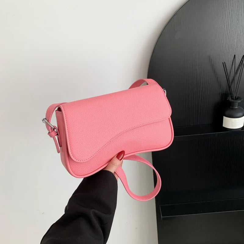 Baguette Shoulder Bag with Curved Design - Stylish Everyday Handbag