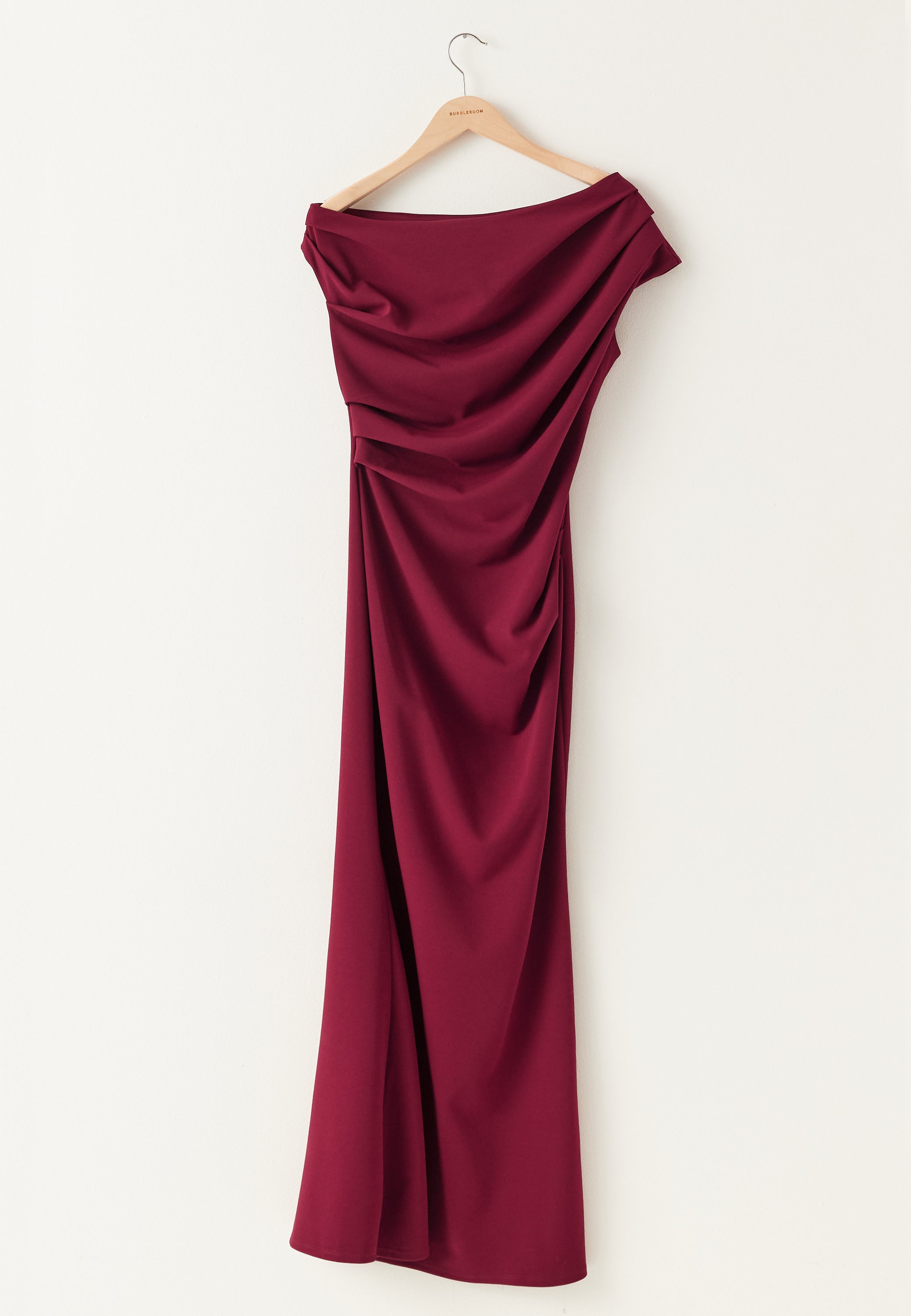 Burgundy One-Shoulder Maxi Dress with Draped Design for Formal Events