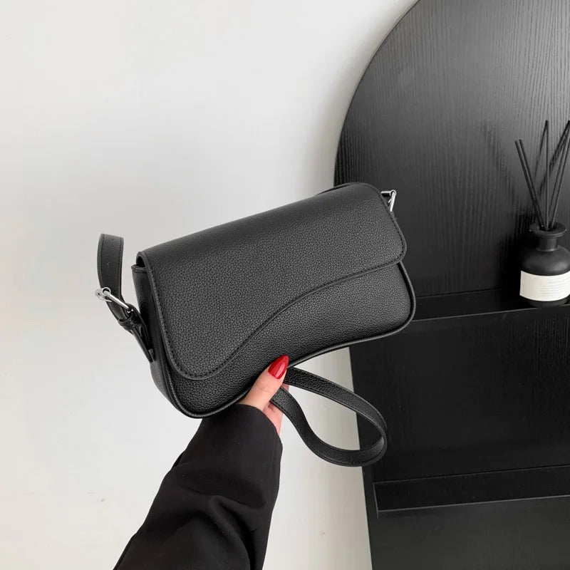 Baguette Shoulder Bag with Curved Design - Stylish Everyday Handbag