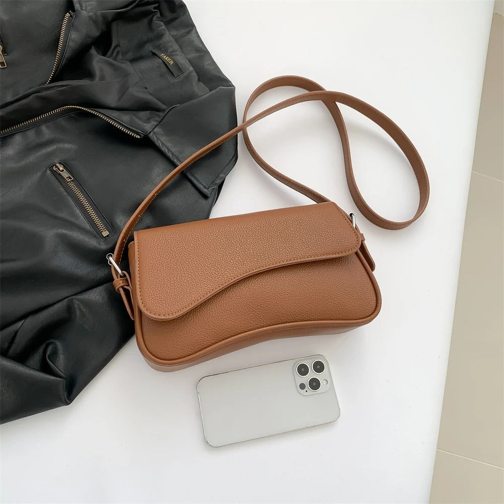 Baguette Shoulder Bag with Curved Design - Stylish Everyday Handbag