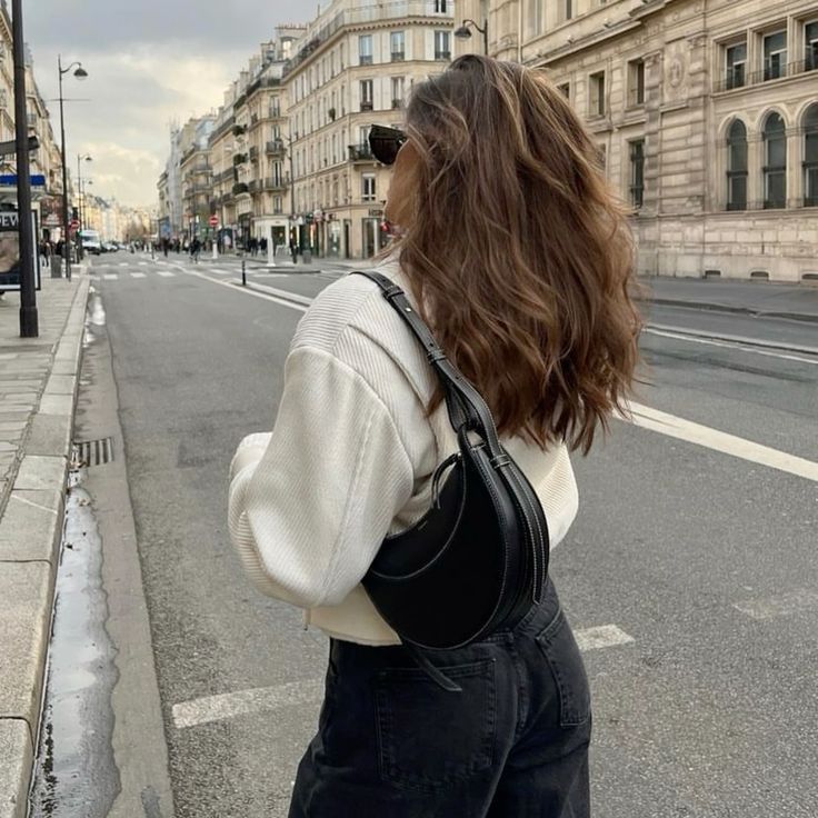 Vegan Leather Shoulder Bag - Stylish Crescent Design for Everyday Use