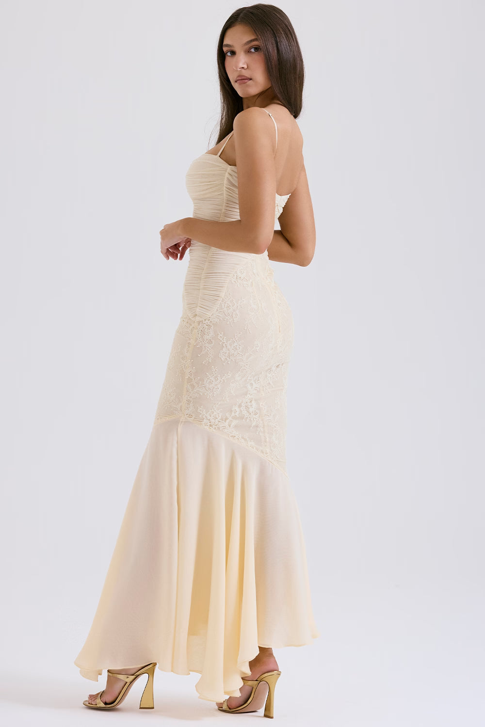 Fluid Sculpted Bodice Maxi Dress in Ethereal Vanilla for Formal Events
