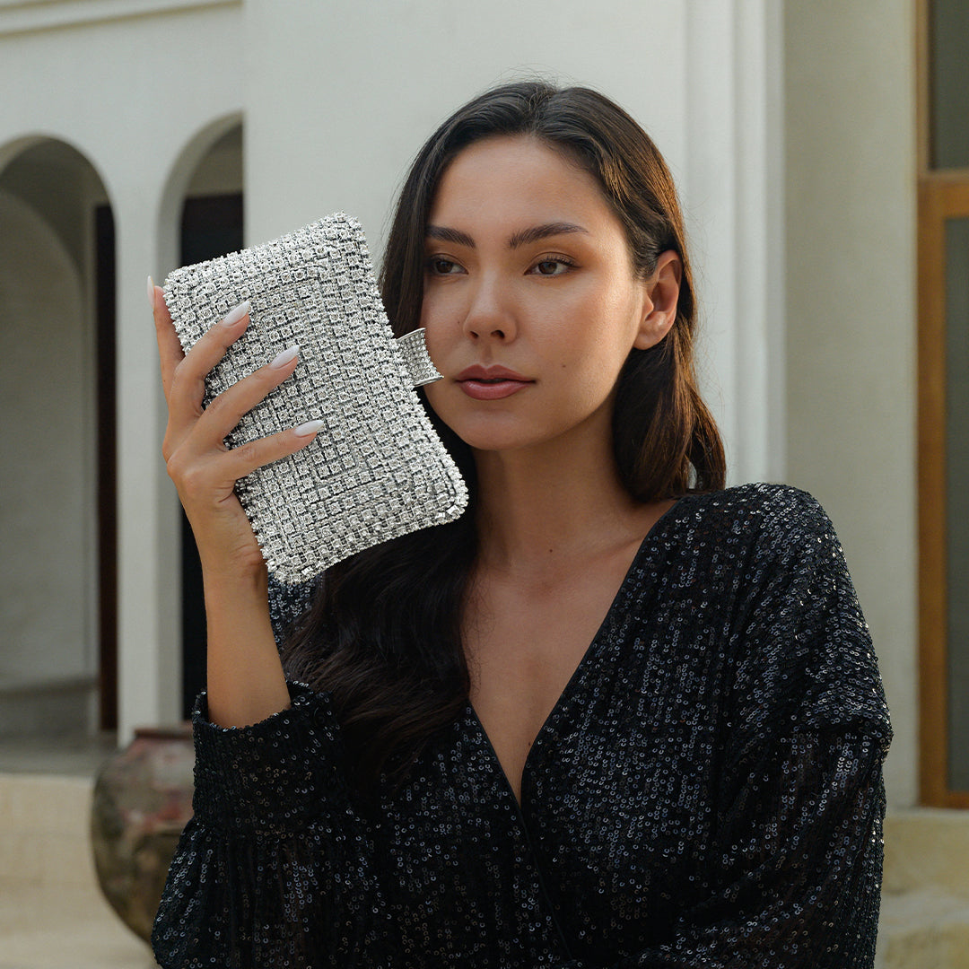 Glitter Evening Clutch Bag with Detachable Chain Strap for Weddings and Parties