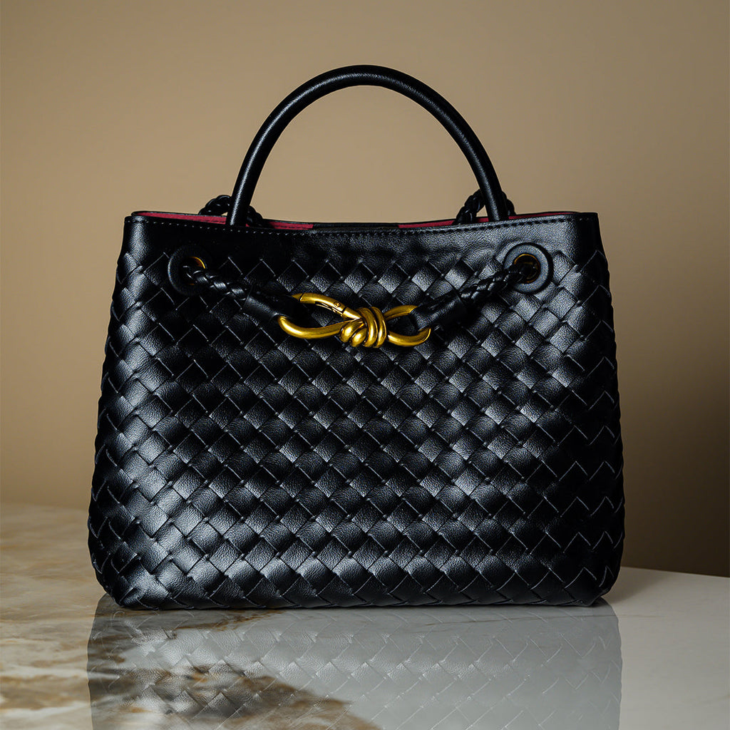 Woven Crossbody Bag - Elegant Design for Everyday Use and Timeless Style