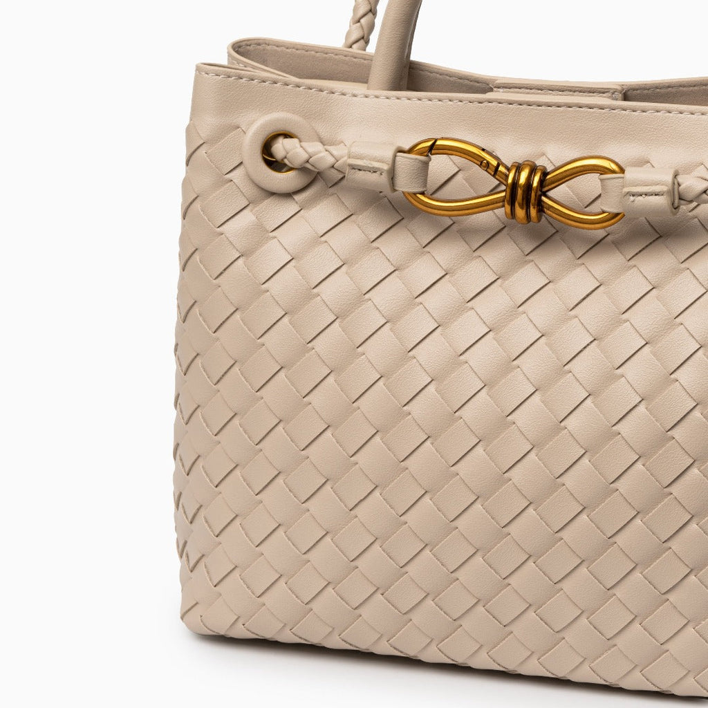 Woven Crossbody Bag - Elegant Design for Everyday Use and Timeless Style