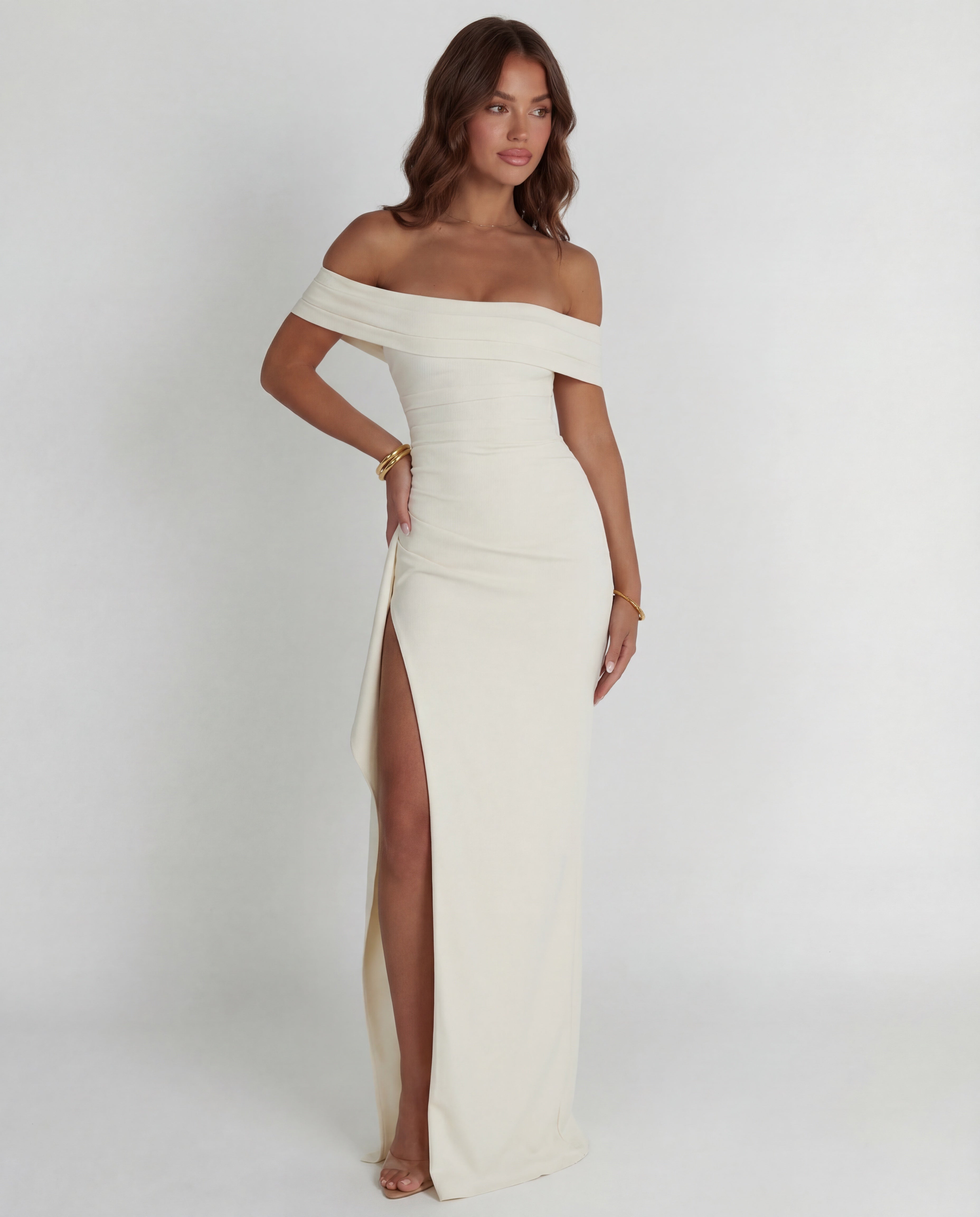 Off-Shoulder Ruched Maxi Dress | Bodycon Style for Evening Events
